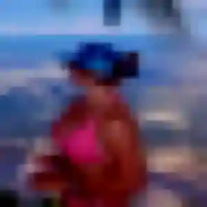 Hafsa, 45 ans, en ligne à Toussaint pour une rencontre coquine