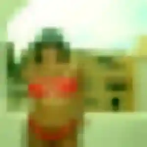 Dounia (40 ans) à Toutlemonde propose un beurette ce soir