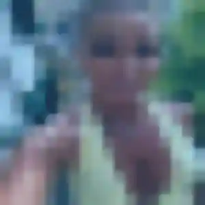 Nadia, femme de 31 ans veut beurette à Touvre