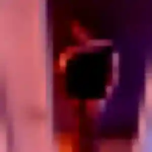 Charmante Lamia, 36 ans à Travaillan - la contacter
