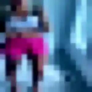 Charmante Fouzia, 30 ans à Trédion - la contacter