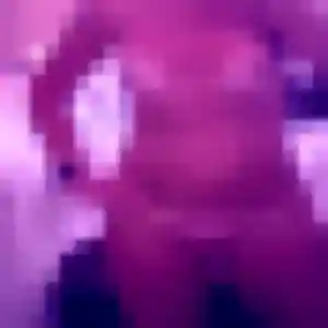 Sabrina, 25 ans, connectée à Treffiagat pour une rencontre coquine