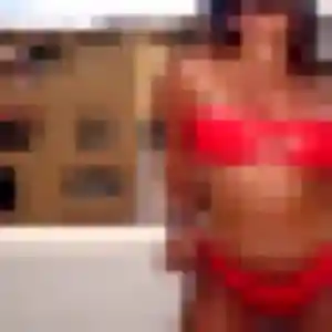 Rejoins Lydia, 22 ans à Tremblay-les-Villages gratuitement