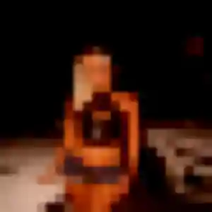 Soumia, 42 ans, en ligne à Tréméven pour une rencontre coquine