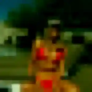 Naima (32 ans) à Troyes cherche un beurette aujourd'hui