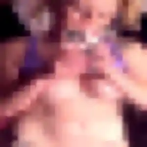 Fouzia, 27 ans, disponible à Tullins pour une rencontre coquine