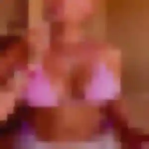 Photo de Kamila à Tullins (38 ans) - beurette sans inscription