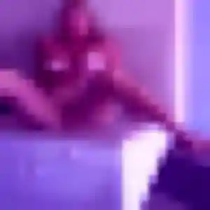 Naima, 41 ans, connectée à Ungersheim pour un beurette