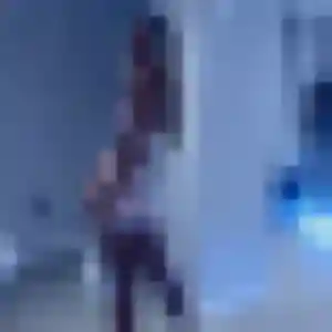 Linda, femme de 23 ans veut beurette à Ury