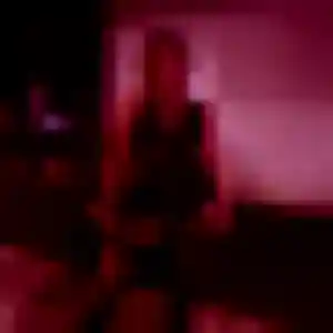 Photo de Naima à Vabre (22 ans) - beurette discret