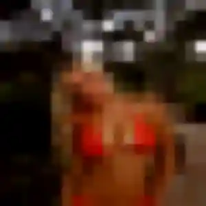Découvre Feriel, 28 ans à Vagnas gratuitement