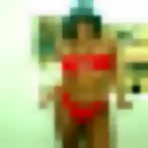 Charmante Hafsa, 43 ans à Val de Louyre et Caudeau - voir sa photo