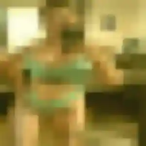Sexy Lina, 22 ans à Valence - la contacter