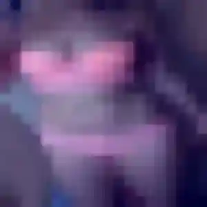 Kenza (22 ans) à Valence attend un beurette ce soir