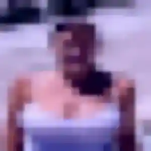 Photo privée de Feriel, 45 ans à Valframbert - rencontre coquine