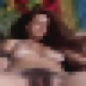 Rejoins Amina, 45 ans à Valravillon gratuitement