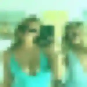 Sexy Amel, 22 ans à Vals-les-Bains - voir sa photo