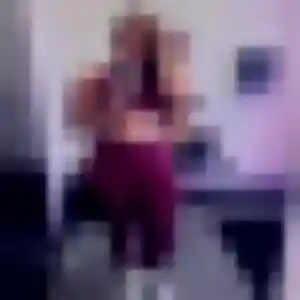 Sanaa, femme de 39 ans cherche beurette à Valsonne