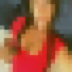 Maroua, fille de 22 ans cherche beurette à Vandœuvre-lès-Nancy