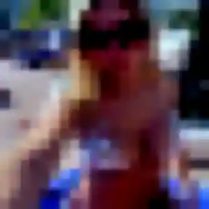 Latifa, fille de 40 ans veut beurette à Vannes-sur-Cosson