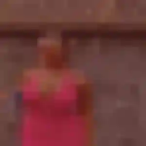 Charmante Amina, 32 ans à Vauhallan - voir sa photo