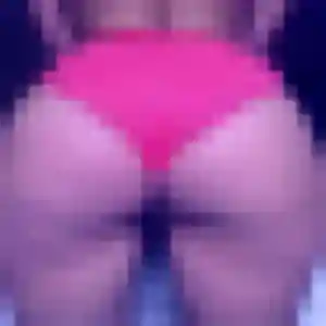 Photo privée de Souad, 41 ans à Vauvenargues - plan discret