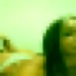 Rencontre Emna, 24 ans à Vaux-et-Chantegrue en privé