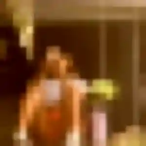 Photo de Souad à Vaux-sur-Mer (37 ans) - beurette sans inscription