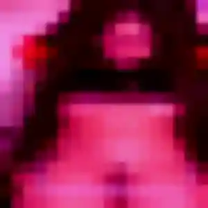 Photo de Mounia à Vayres (37 ans) - beurette discret