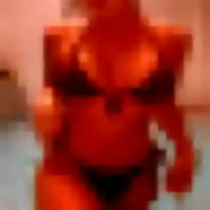 Belle Manel, 36 ans à Vayres-sur-Essonne - la contacter