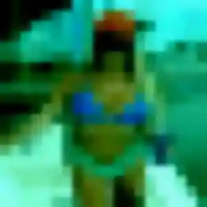 Souad, 27 ans, disponible à Vendémian pour un beurette