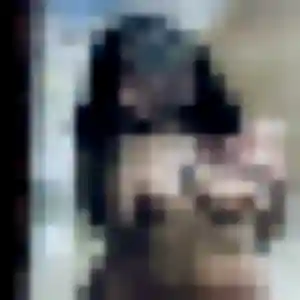Jihane, 35 ans, connectée à Véretz pour un beurette
