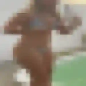 Habiba, femme de 28 ans veut beurette à Vernajoul