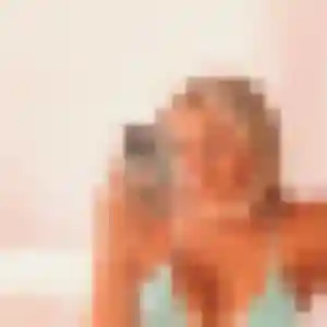 Mina (29 ans) à Verneix cherche un beurette ce soir