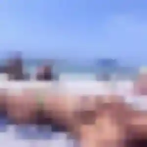 Photo de Meriem à Verneuil d'Avre et d'Iton (33 ans) - beurette anonyme