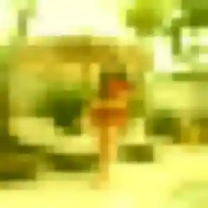 Photo de Nadia à Vers (23 ans) - beurette discret