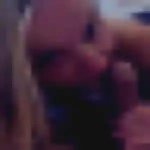 Farah, femme de 30 ans cherche beurette à Veyrac
