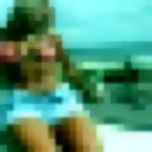 Photo de Alina à Veyras (42 ans) - beurette sans inscription