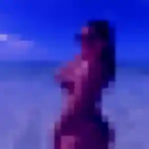 Photo exclusive de Basma, 30 ans à Vézelise - plan discret
