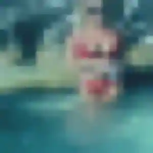 Rejoins Hana, 36 ans à Vézénobres gratuitement