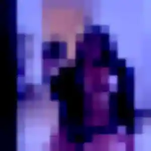 Découvre Dihya, 33 ans à Vic-le-Comte en privé