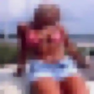 Photo sexy de Kahina, 27 ans à Vicq-sur-Gartempe - rencontre sans lendemain
