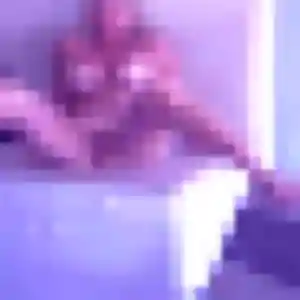 Hind (24 ans) à Vierzon attend une rencontre ce soir