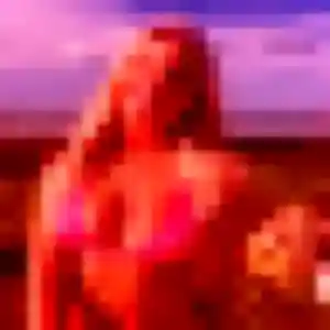 Ines, femme de 26 ans cherche beurette à Villages du Lac de Paladru