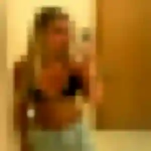 Emna (38 ans) à Ville cherche un beurette rapidement