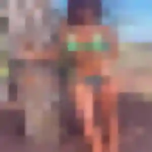 Nesrine, femme de 44 ans veut beurette à Villecerf