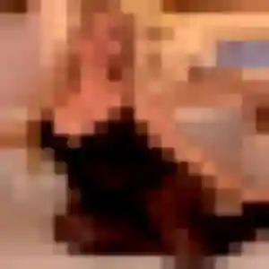 Photo exclusive de Wahiba, 31 ans à Villers-Écalles - plan discret