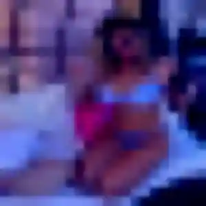 Profil de Mounia à Villerville (23 ans) - beurette discret