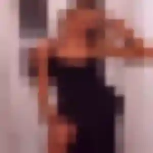 Photo exclusive de Zahra, 40 ans à Villette-lès-Dole - plan discret