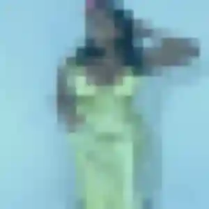 Mounia, 22 ans, en ligne à Viry-Châtillon pour un beurette